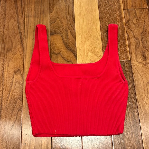 Babaton Bright Red Ribbed Square-Neck Crop Top - Picture 2 of 3